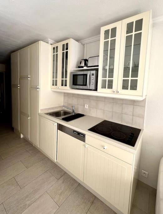 Casa Alessia - วีลล์ฟรองซ์-ซูร์-แมร์ ภายนอก รูปภาพ